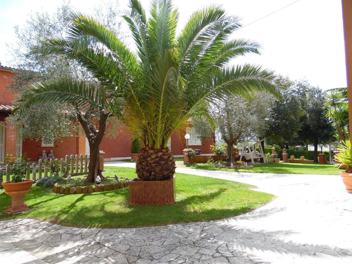 Agriturismo Galeazzi Marsiliana Exterior photo