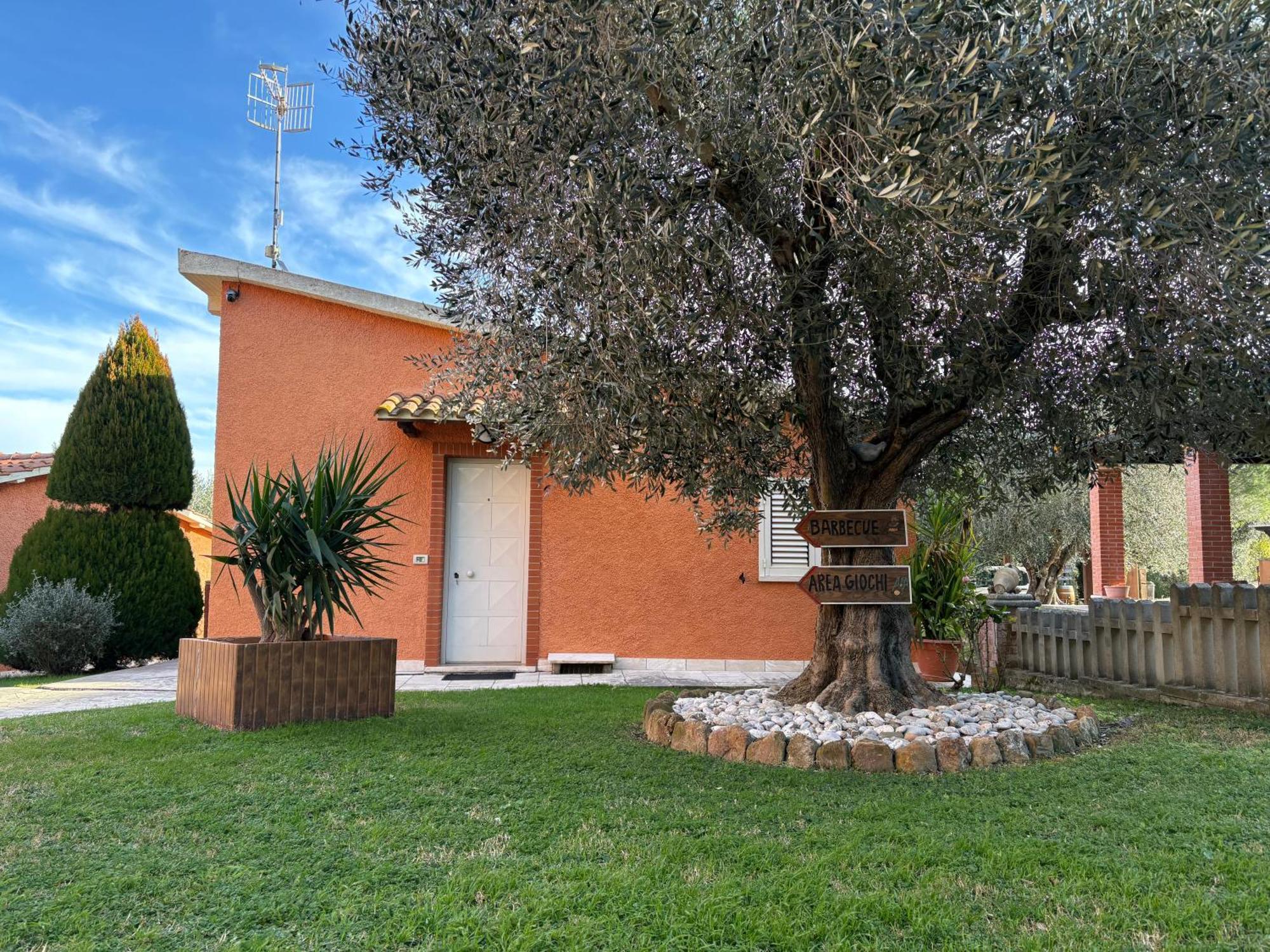 Agriturismo Galeazzi Marsiliana Exterior photo